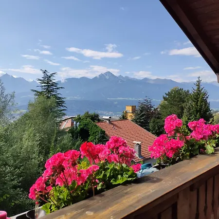 Alpendohle Apartment *