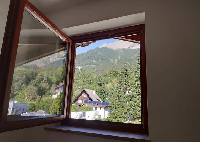 Апартаменти Alpendohle Інсбрук